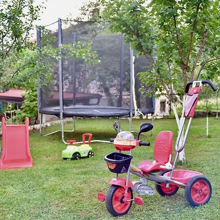 Summer House דירה